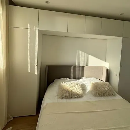 Appartement Les Hirondelles Aix-les-Bains Esterno foto